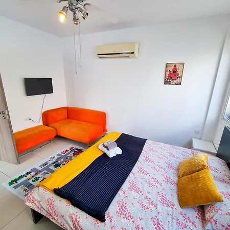 With Private Pool And Bbq Perivólia