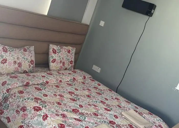 Βίλα With Private Pool And Bbq Περβόλια