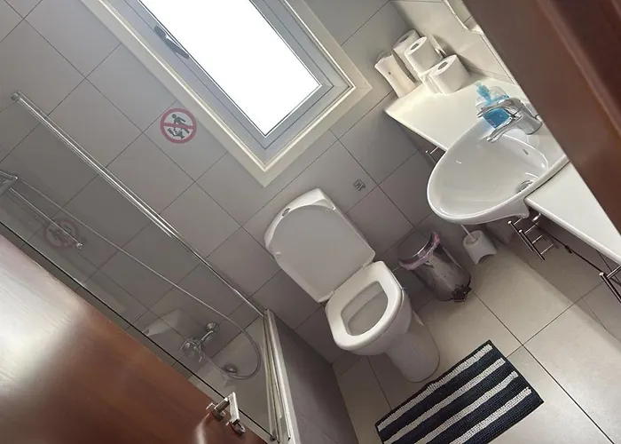 Βίλα With Private Pool And Bbq Περβόλια